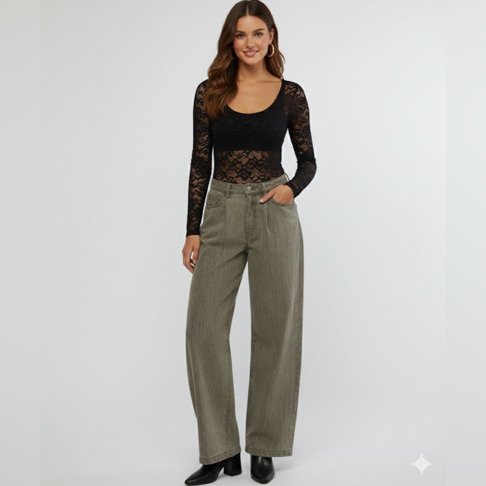 WeWoreWhat High Rise Pleated Wide Leg Slouchy Pants Stone Wash Gray 26 NWT
